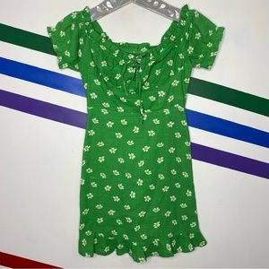 NEW Urban Outfitters Green Daisy Floral Mini Dress Size XS